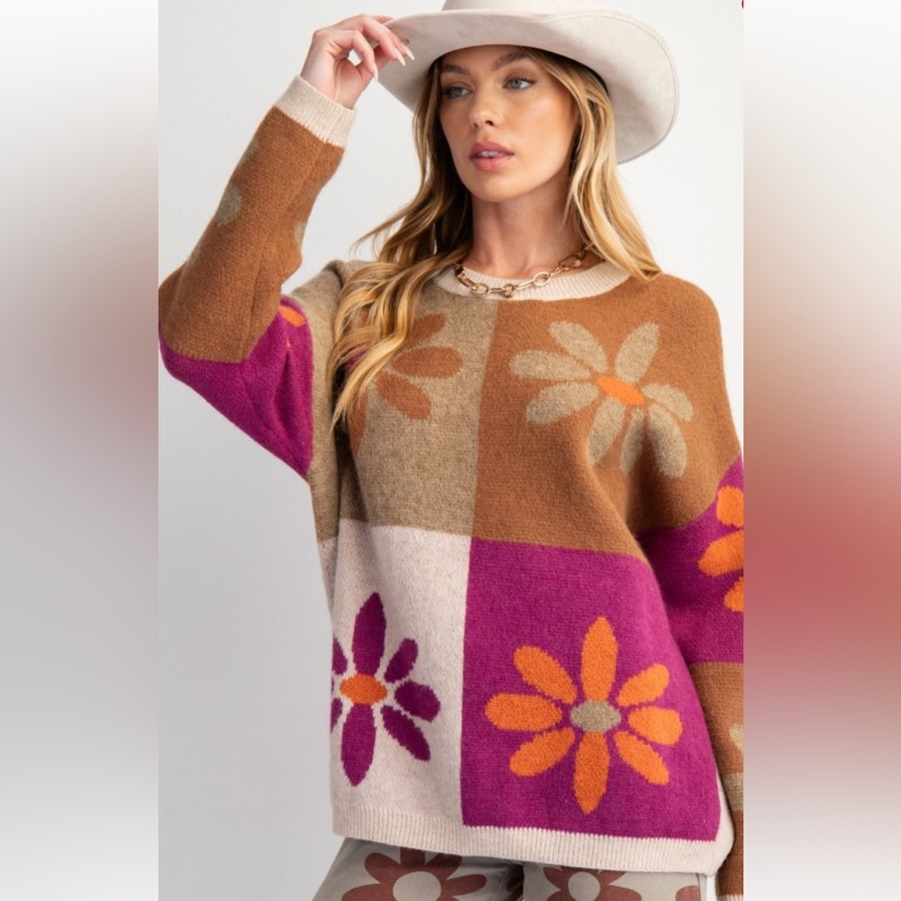 🌟 NWT Easel Multicolor Floral Sweater